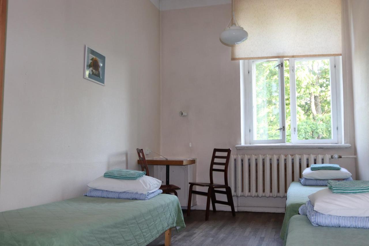 Hostel Louna Пярну Екстериор снимка